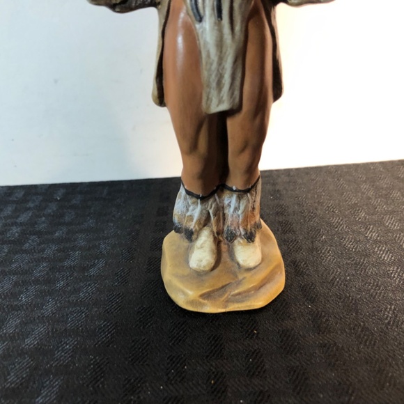 Vintage Native American Eagle Dancer ceramic 8.5” tall x 6.5” across at wings - Picture 3 of 11